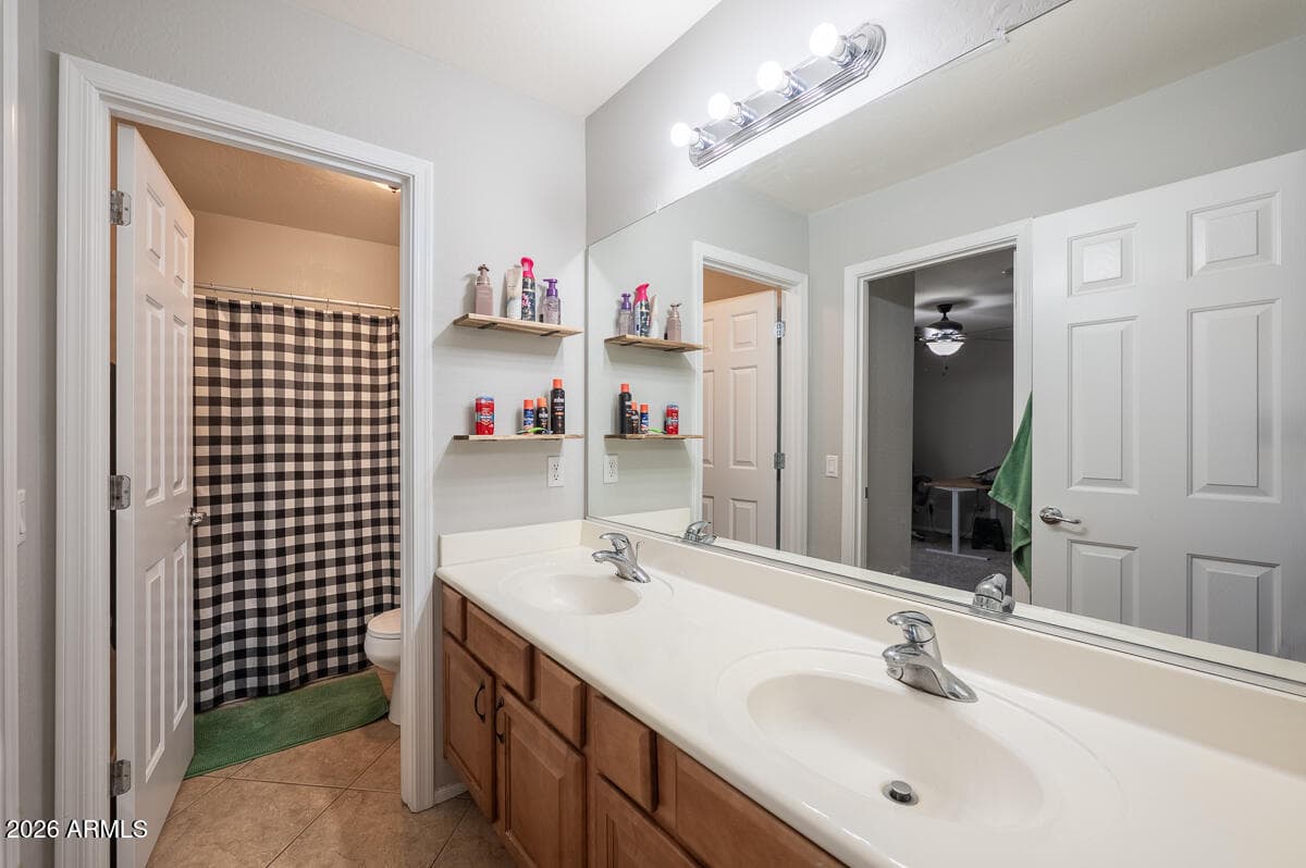 3328 E MERLOT Street, Gilbert, AZ 85298 — photo 33 of 48