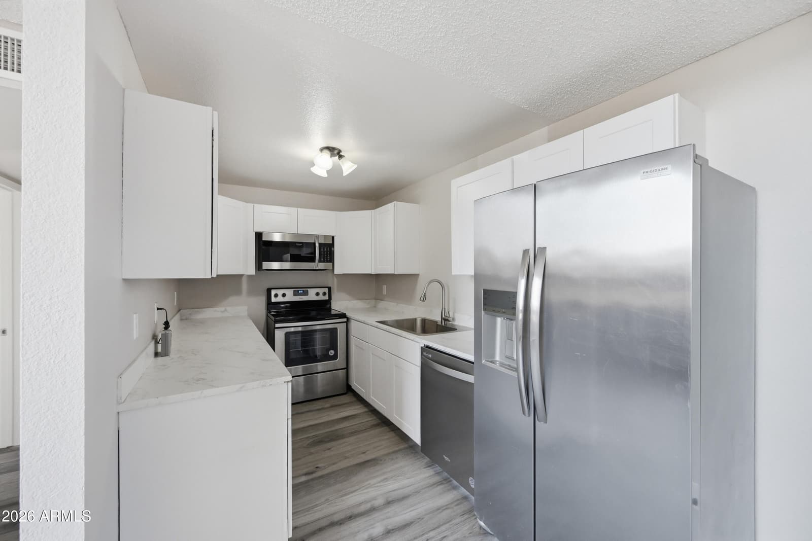 3646 N 67TH Avenue 29, Phoenix, AZ 85033 — photo 6 of 24