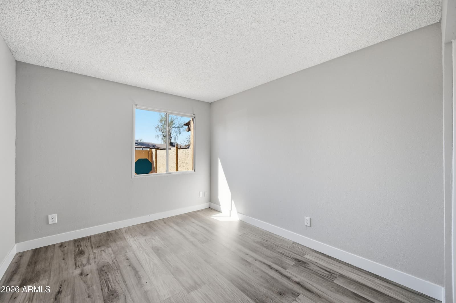 3646 N 67TH Avenue 29, Phoenix, AZ 85033 — photo 11 of 24