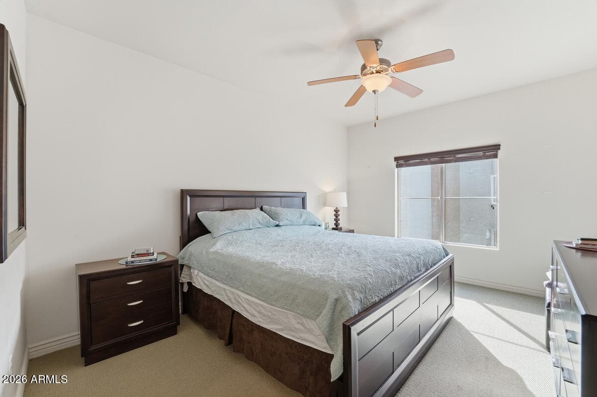 5350 E DEER VALLEY Drive 4401, Phoenix, AZ 85054 — photo 16 of 37