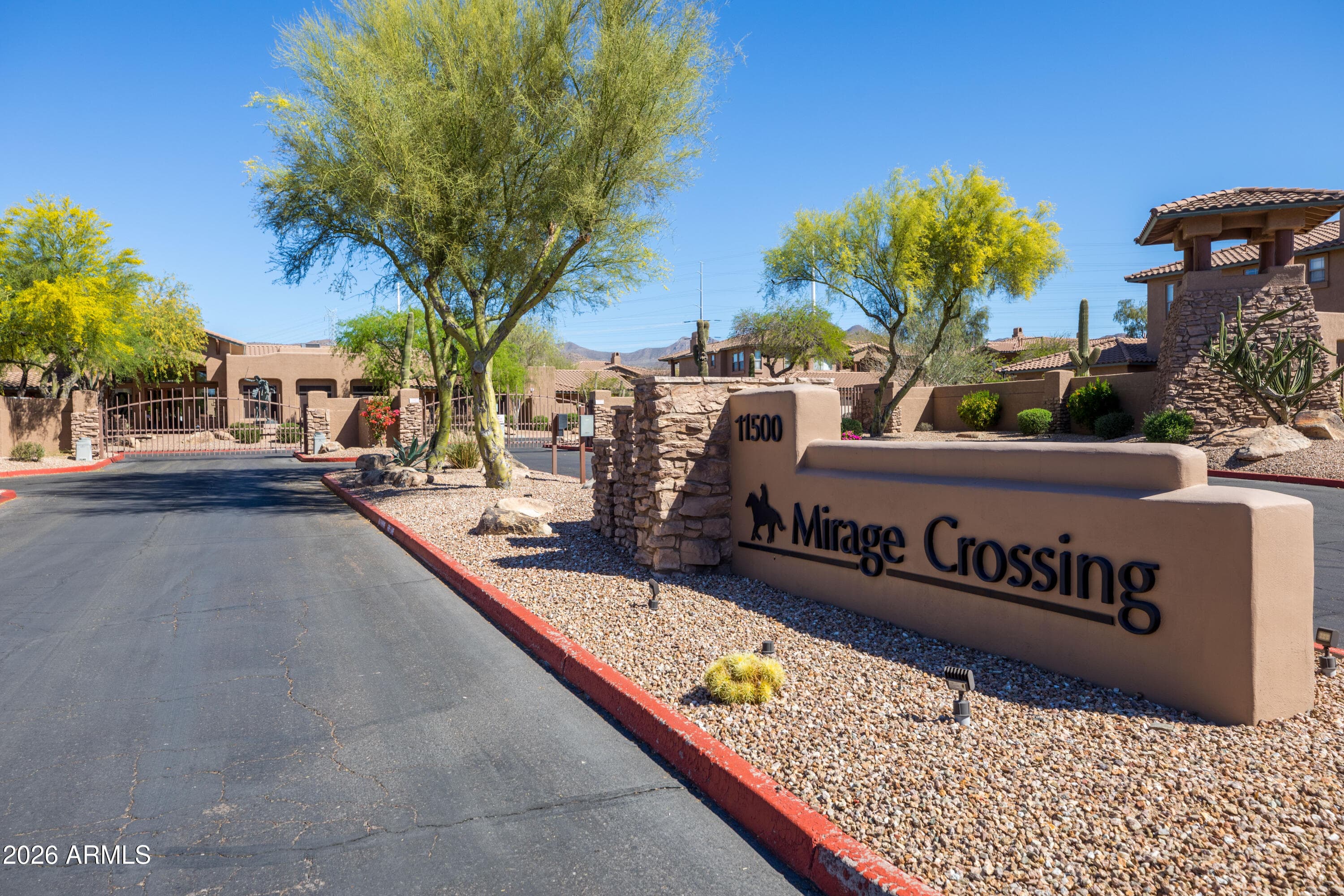 11500 E COCHISE Drive 1068, Scottsdale, AZ 85259 — photo 2 of 41