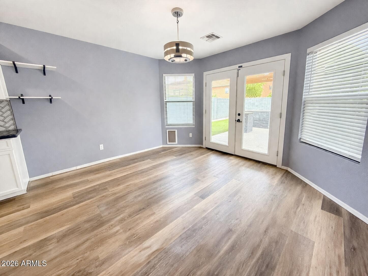 2812 W SUNSHINE BUTTE Drive, San Tan Valley, AZ 85144 — photo 12 of 40
