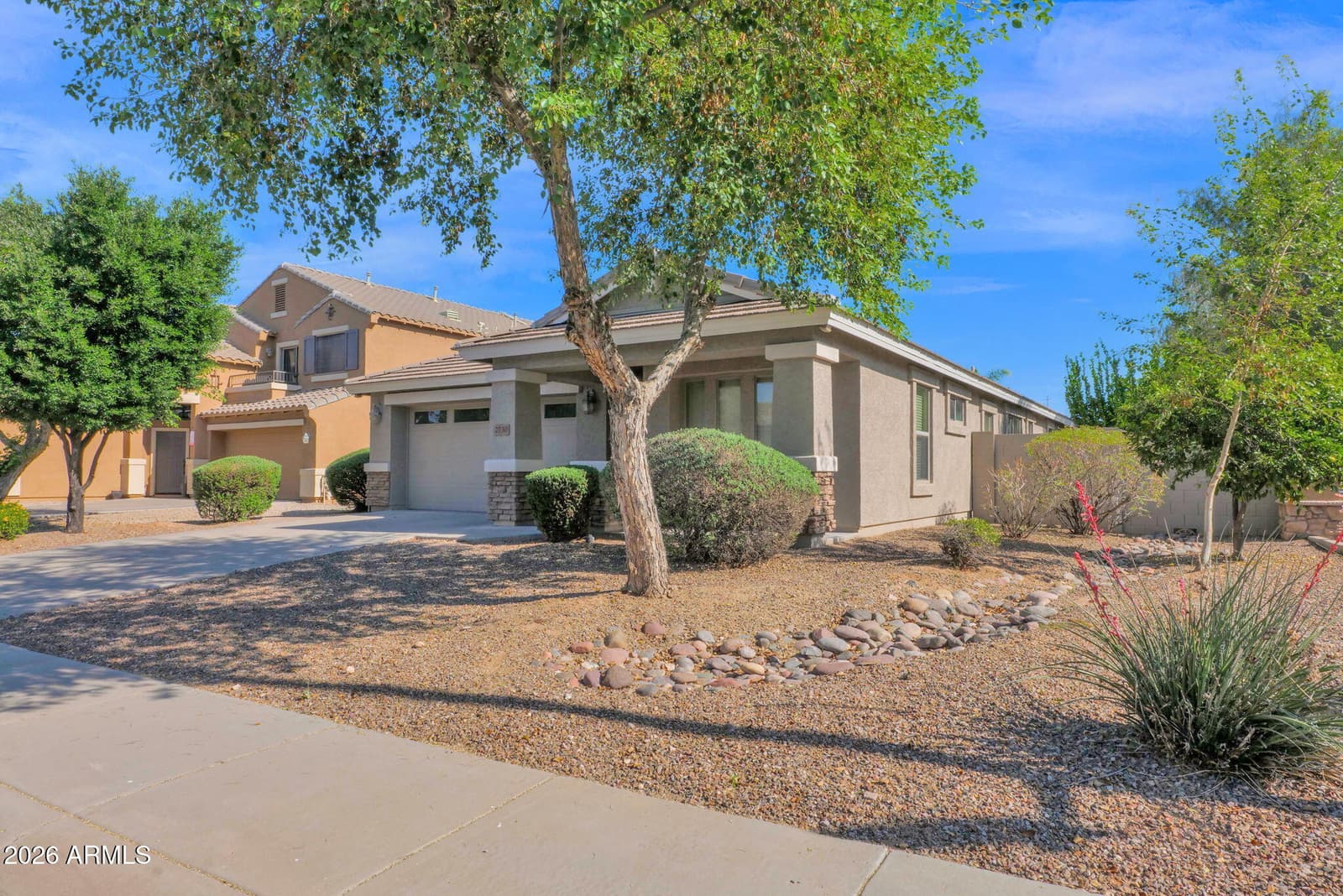 2730 E DRY WOOD Road, Phoenix, AZ 85024 — photo 32 of 33