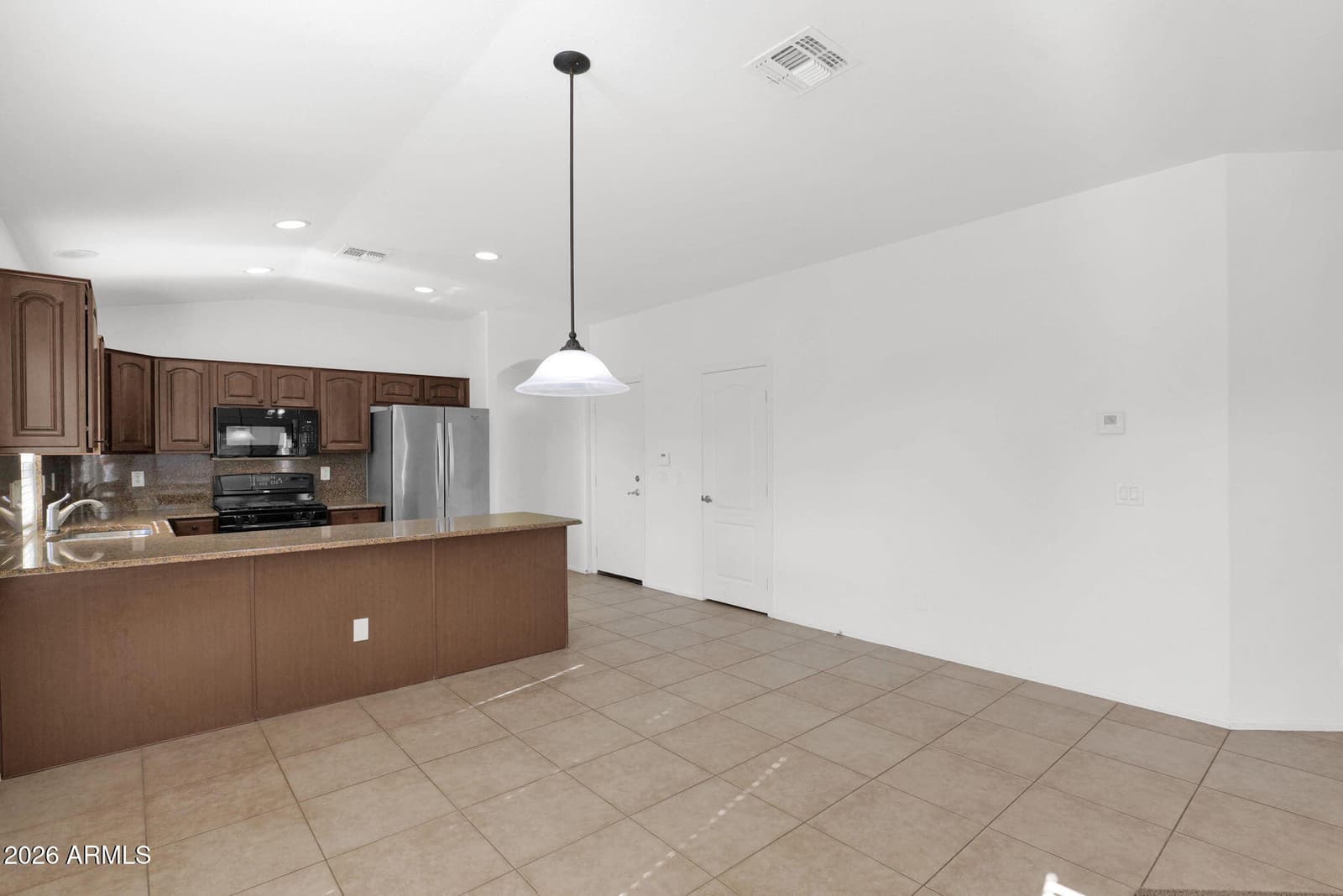2730 E DRY WOOD Road, Phoenix, AZ 85024 — photo 8 of 33