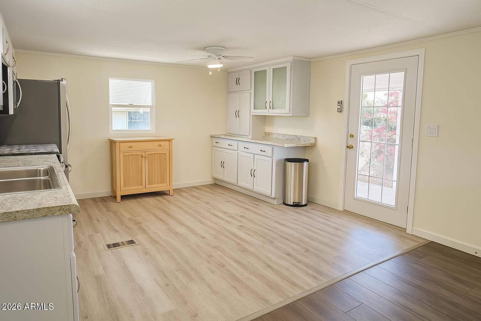 3405 S Tomahawk Road 301, Apache Junction, AZ 85119 — photo 4 of 10