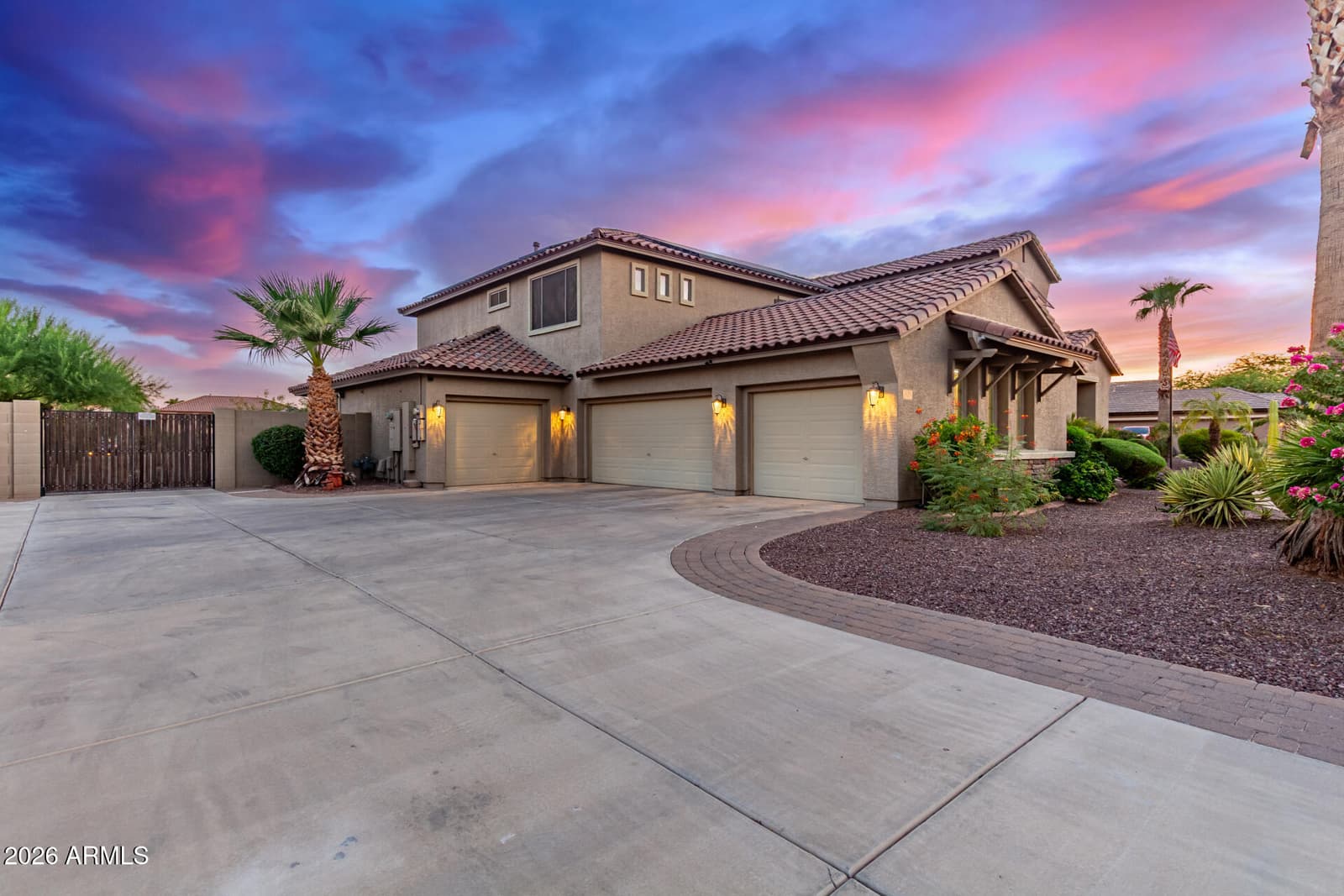 14391 W YUCATAN Street, Surprise, AZ 85379 — photo 5 of 94
