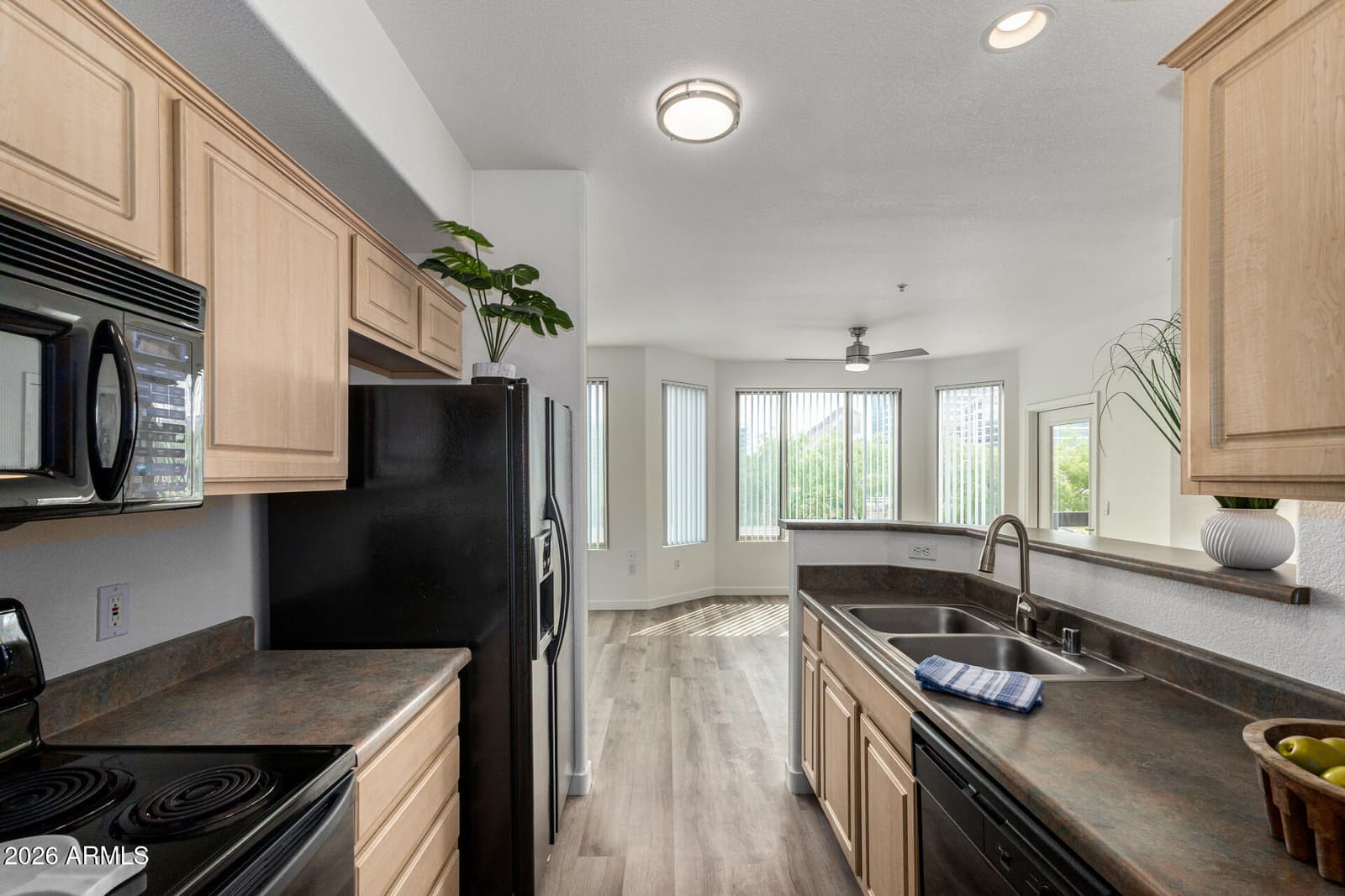 435 W RIO SALADO Parkway 305, Tempe, AZ 85281 — photo 21 of 55