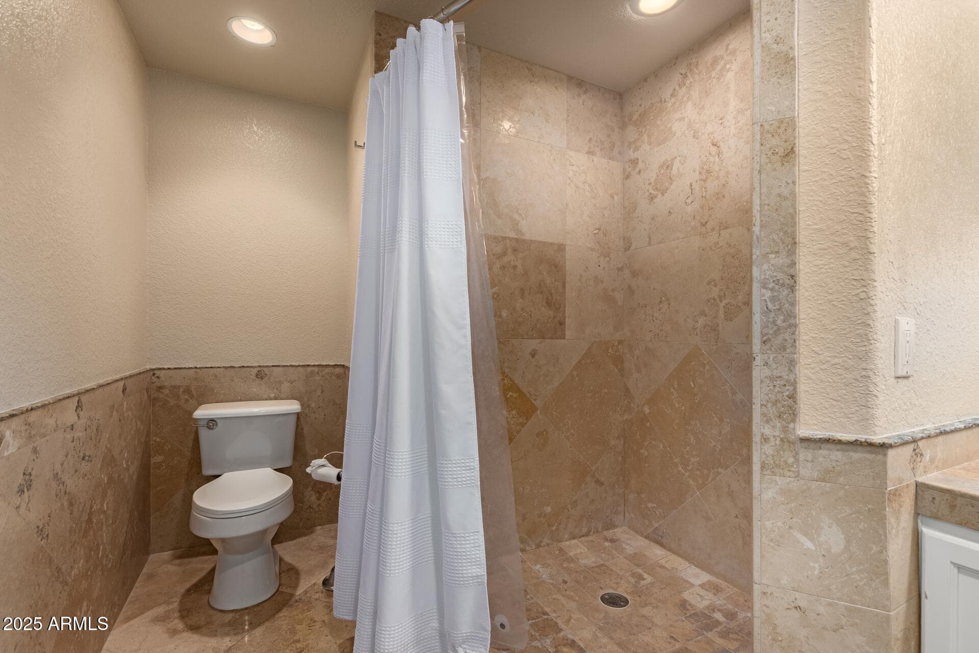 15221 N CLUBGATE Drive 1121, Scottsdale, AZ 85254 — photo 13 of 39