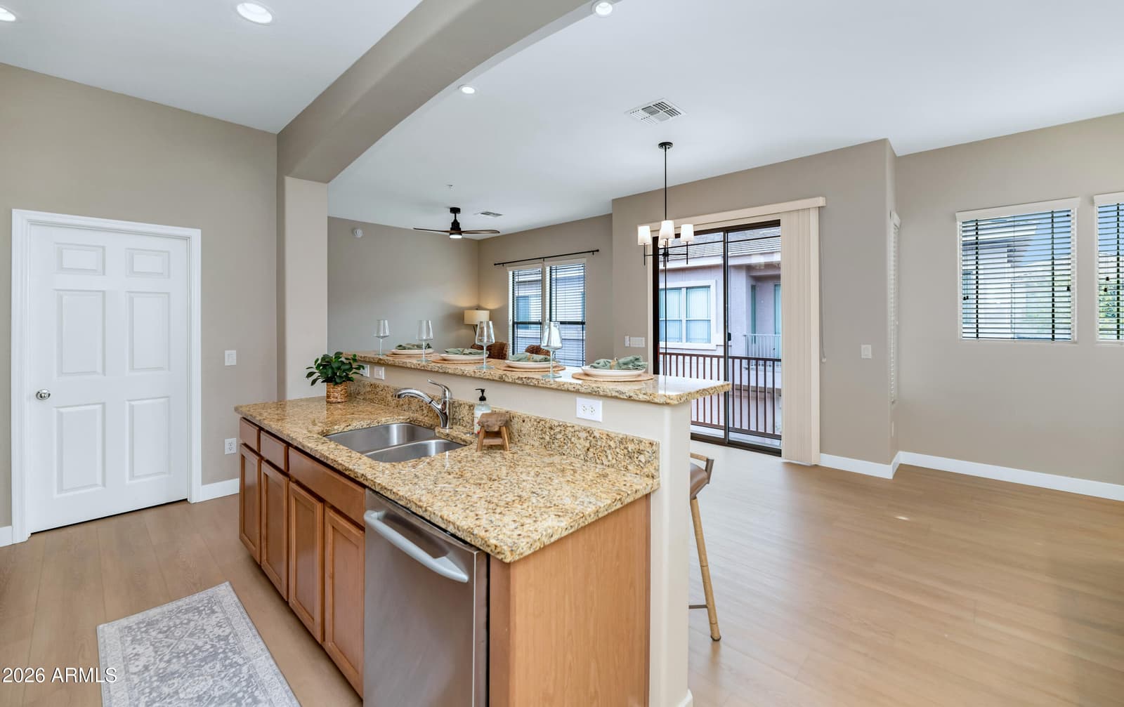 42424 N GAVILAN PEAK Parkway 9206, Anthem, AZ 85086 — photo 6 of 53