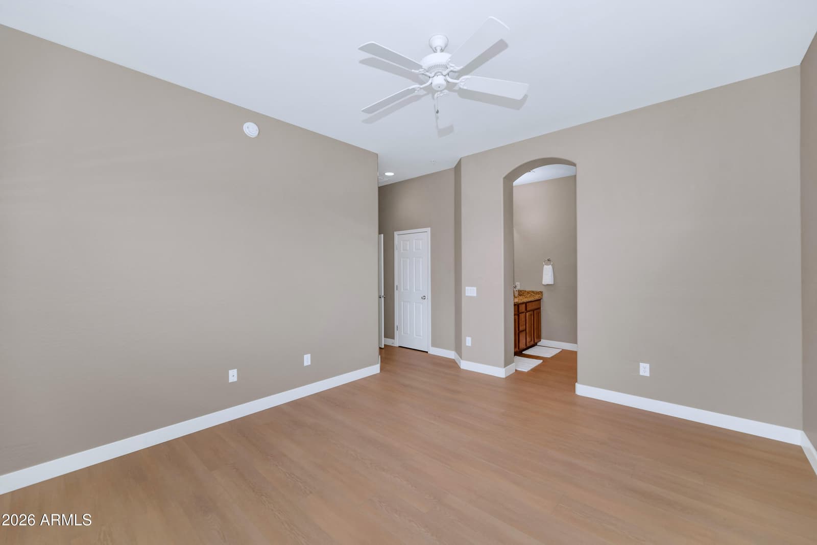 42424 N GAVILAN PEAK Parkway 9206, Anthem, AZ 85086 — photo 16 of 53