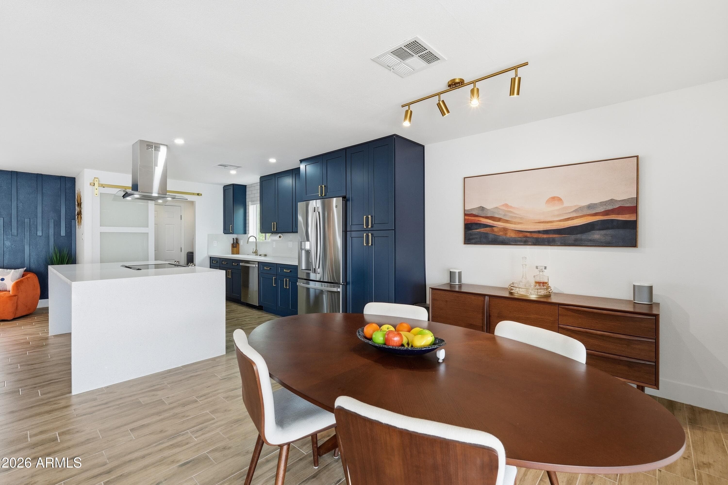8607 E JACKRABBIT Road, Scottsdale, AZ 85250 — photo 15 of 38