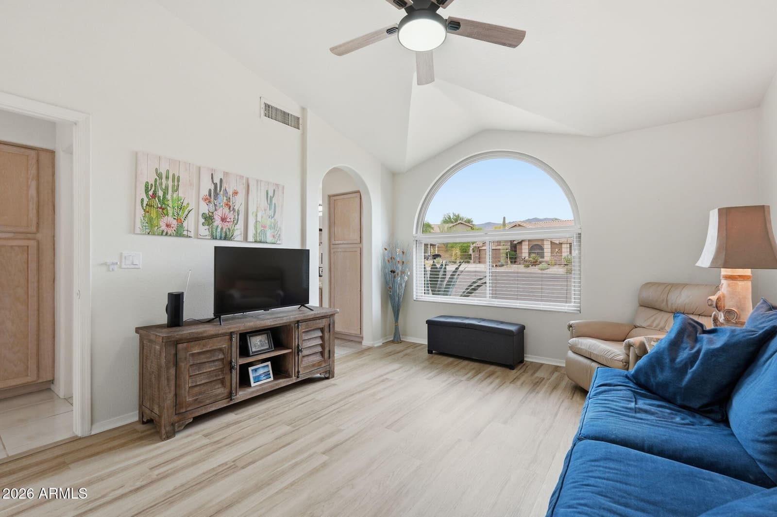5482 S PYRITE Circle, Gold Canyon, AZ 85118 — photo 11 of 44