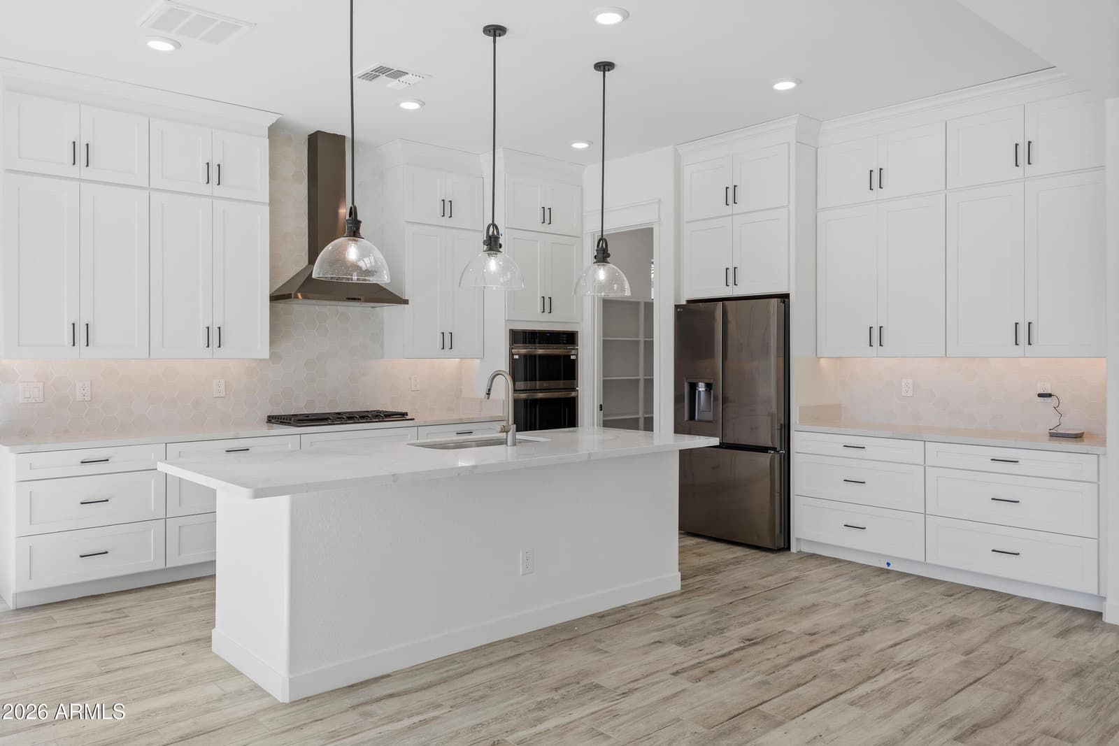 7561 W EVANS Drive, Peoria, AZ 85381 — photo 5 of 26