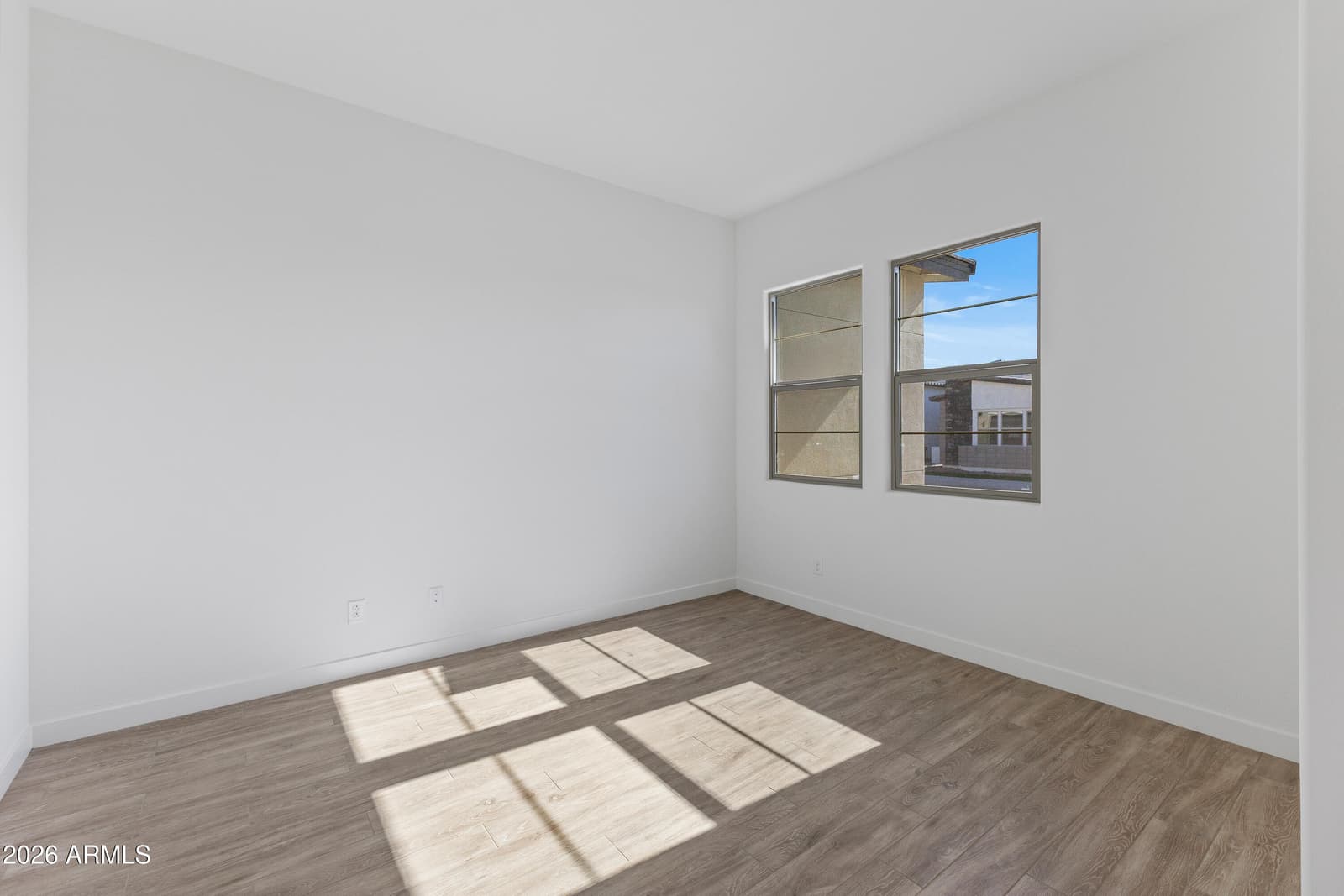 7576 W EVANS Drive, Peoria, AZ 85381 — photo 12 of 26