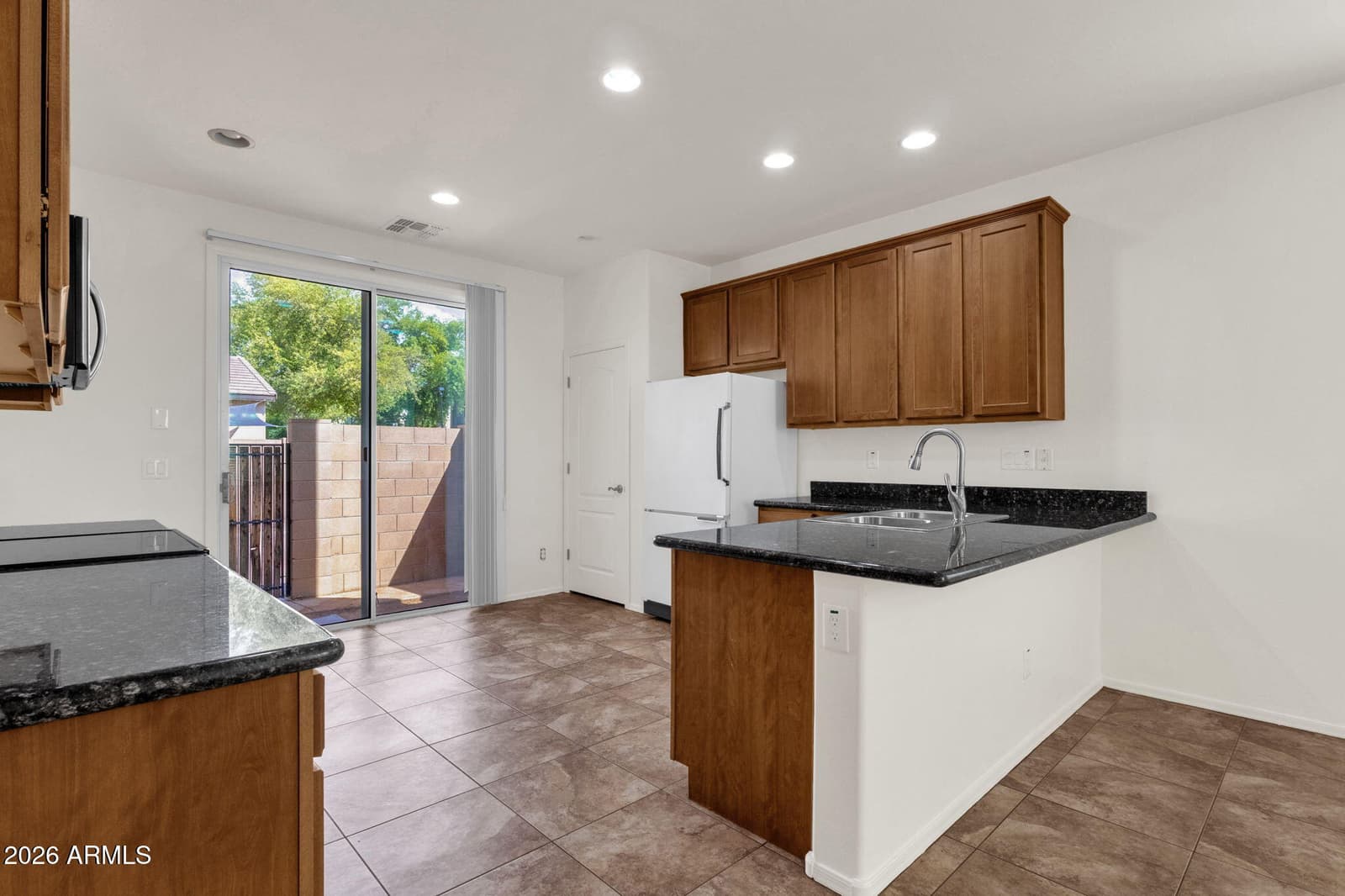 4226 E TULSA Street, Gilbert, AZ 85295 — photo 10 of 28