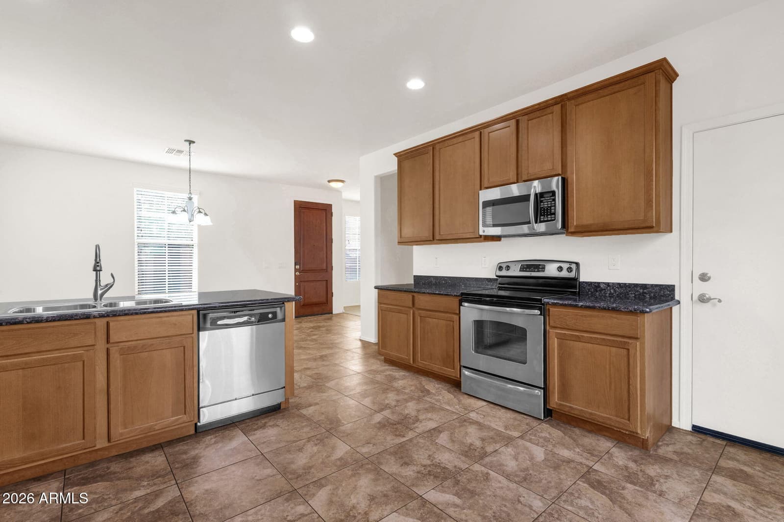 4226 E TULSA Street, Gilbert, AZ 85295 — photo 12 of 28
