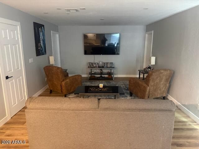 4821 S 5TH Avenue, Phoenix, AZ 85041 — photo 10 of 27