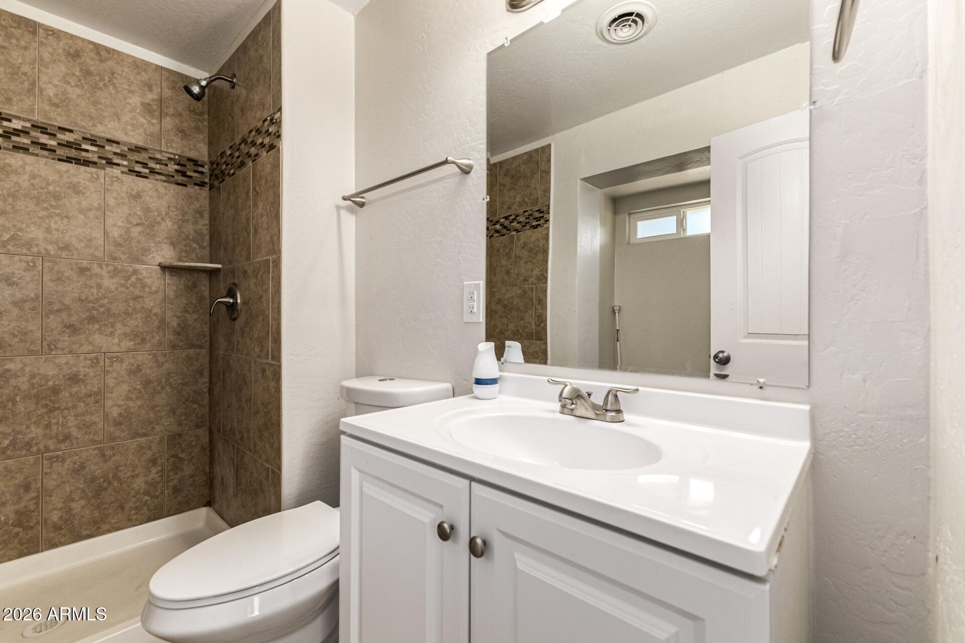 7339 W MONTECITO Avenue, Phoenix, AZ 85033 — photo 20 of 25
