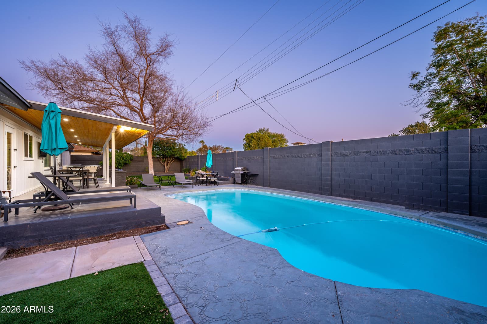 8059 E CAMBRIDGE Avenue, Scottsdale, AZ 85257 — photo 5 of 33