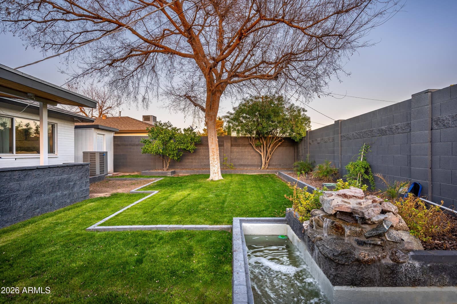 8059 E CAMBRIDGE Avenue, Scottsdale, AZ 85257 — photo 31 of 33