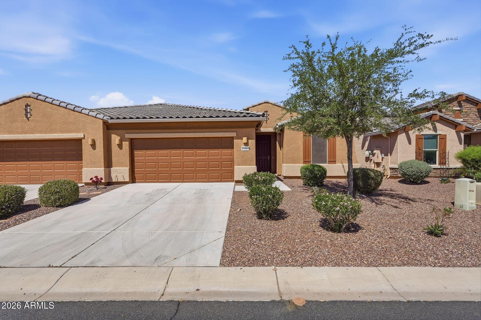 41602 W CALIENTE Drive, Maricopa, AZ 85138 — photo 3 of 43