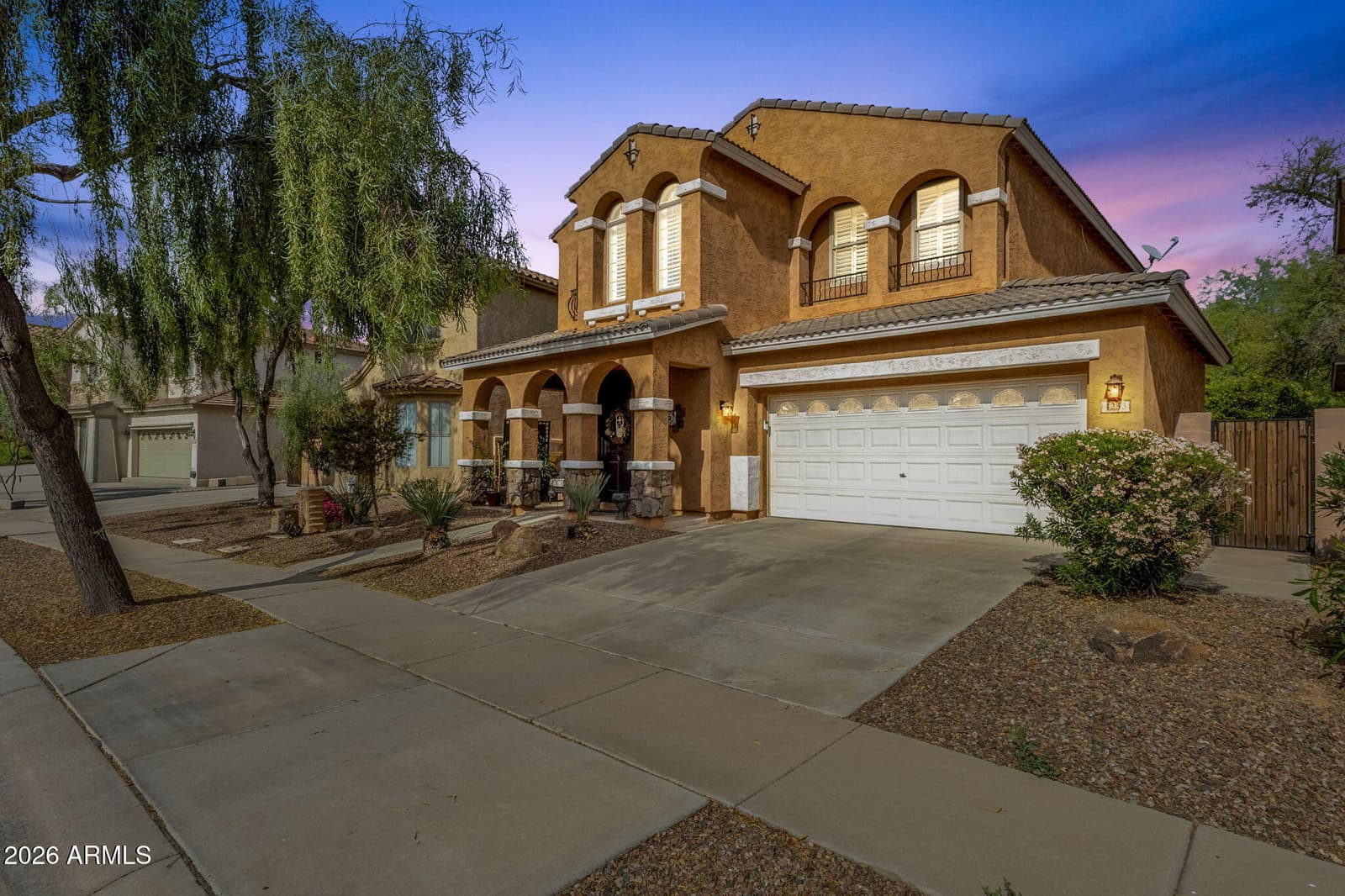 4253 S SOBOBA Street, Gilbert, AZ 85297 — photo 2 of 75