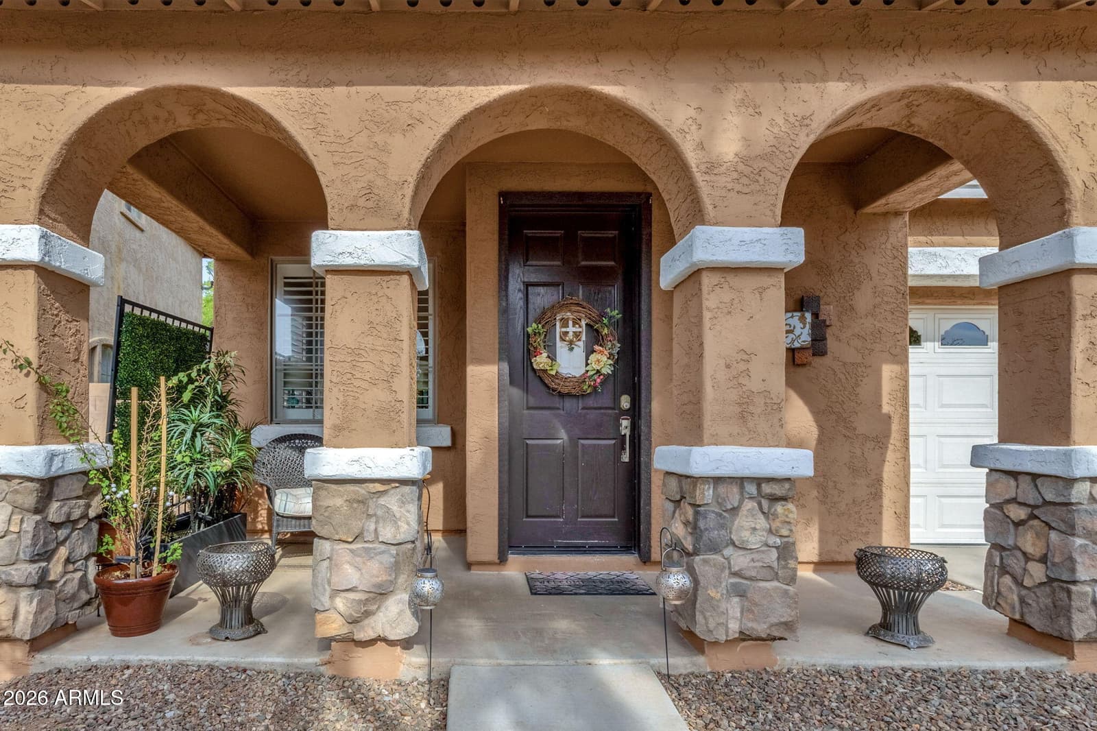 4253 S SOBOBA Street, Gilbert, AZ 85297 — photo 4 of 75