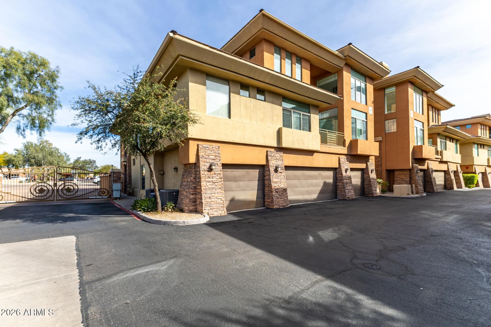 14450 N THOMPSON PEAK Parkway 215, Scottsdale, AZ 85260 — photo 1 of 30