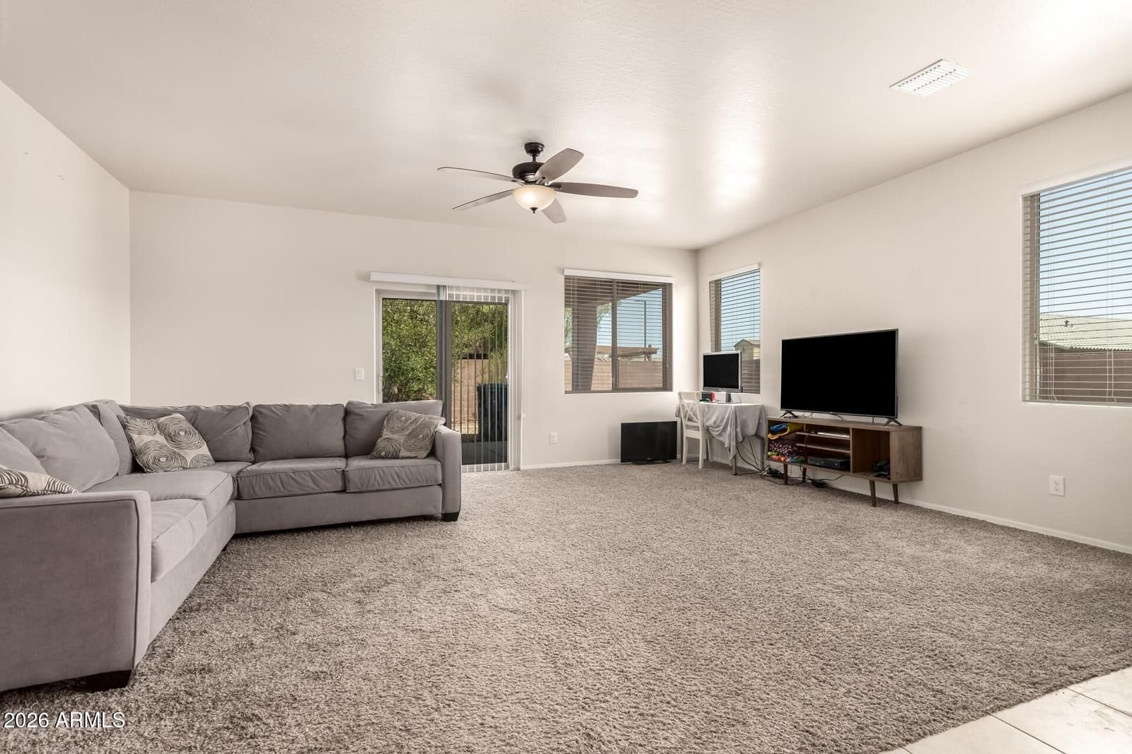 5039 S 237TH Lane, Buckeye, AZ 85326 — photo 8 of 27