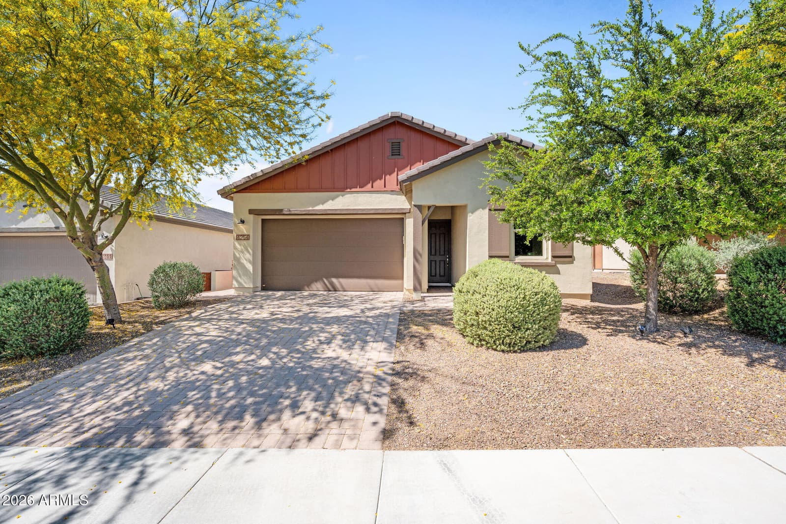 4254 Sawbuck Way, Wickenburg, AZ 85390 — photo 2 of 37