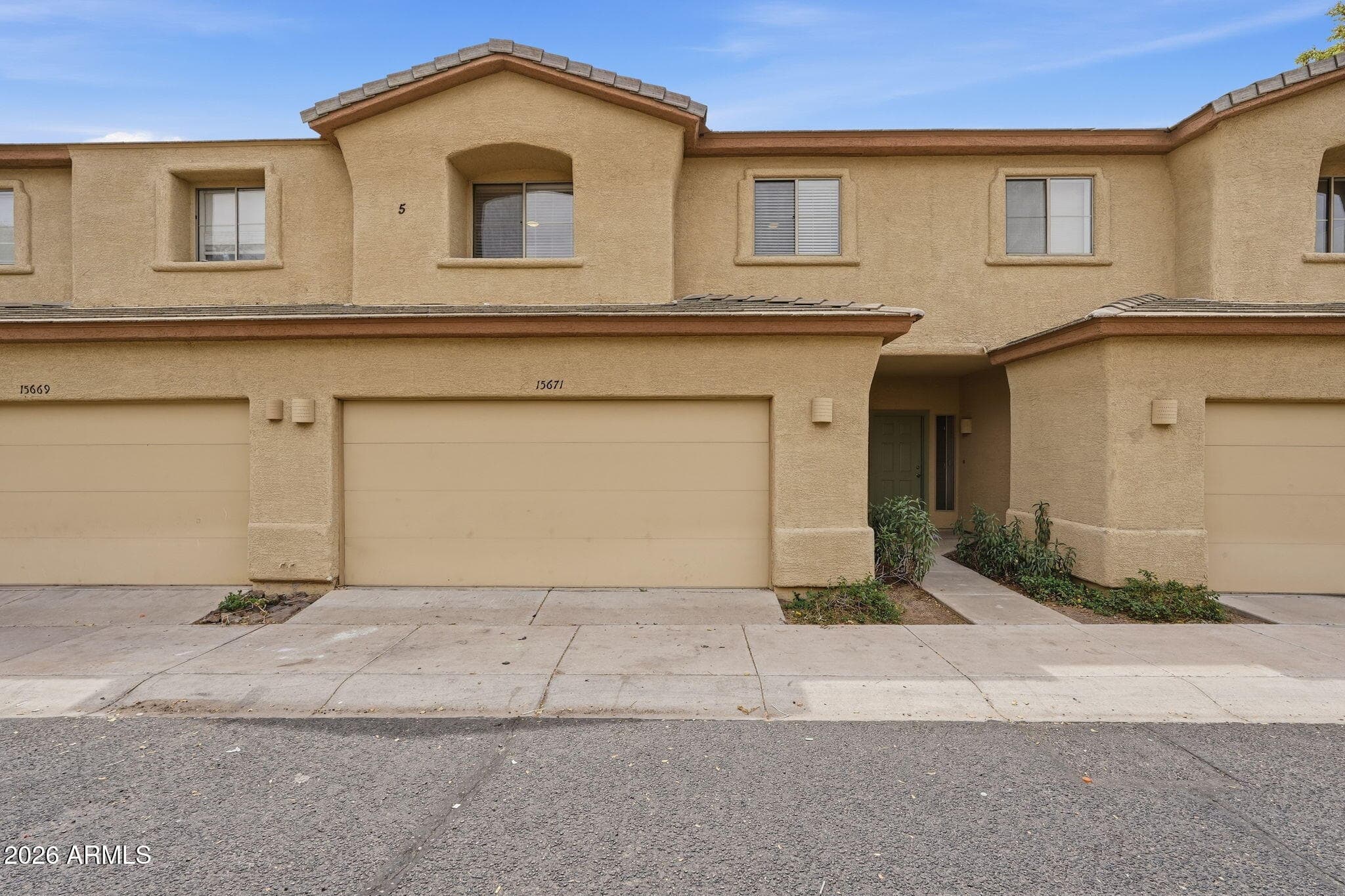 15671 N 29TH Street, Phoenix, AZ 85032 — photo 1 of 31