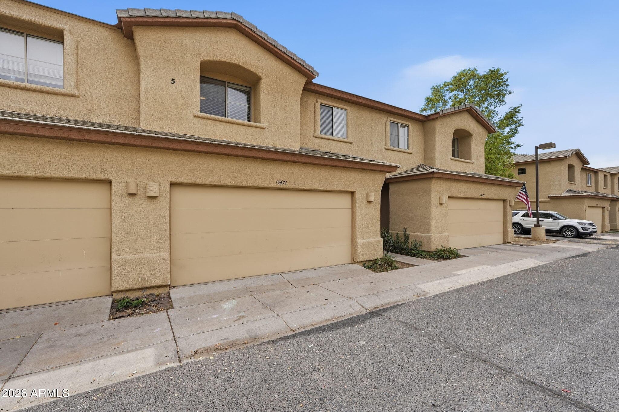 15671 N 29TH Street, Phoenix, AZ 85032 — photo 2 of 31