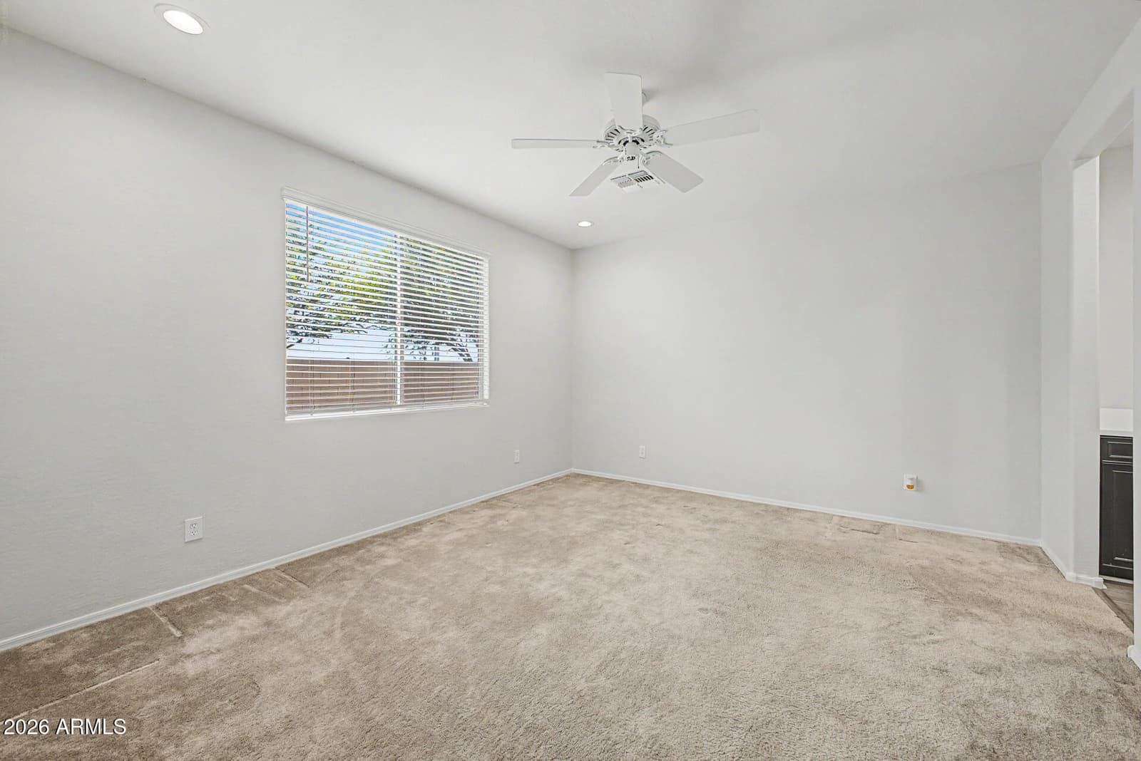 1687 E PAUL Drive, Casa Grande, AZ 85122 — photo 13 of 31