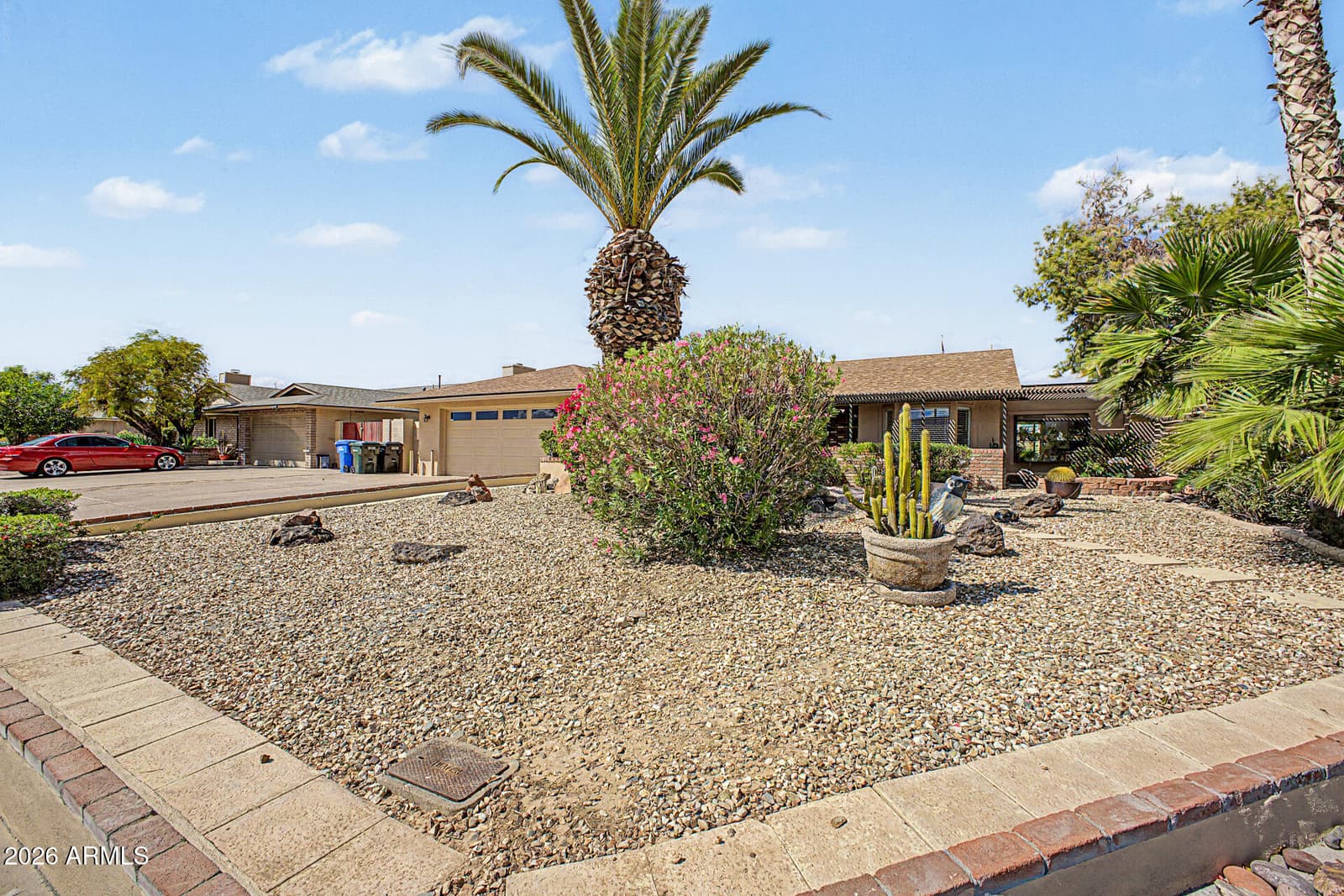 4740 E VOLTAIRE Avenue, Phoenix, AZ 85032 — photo 5 of 43