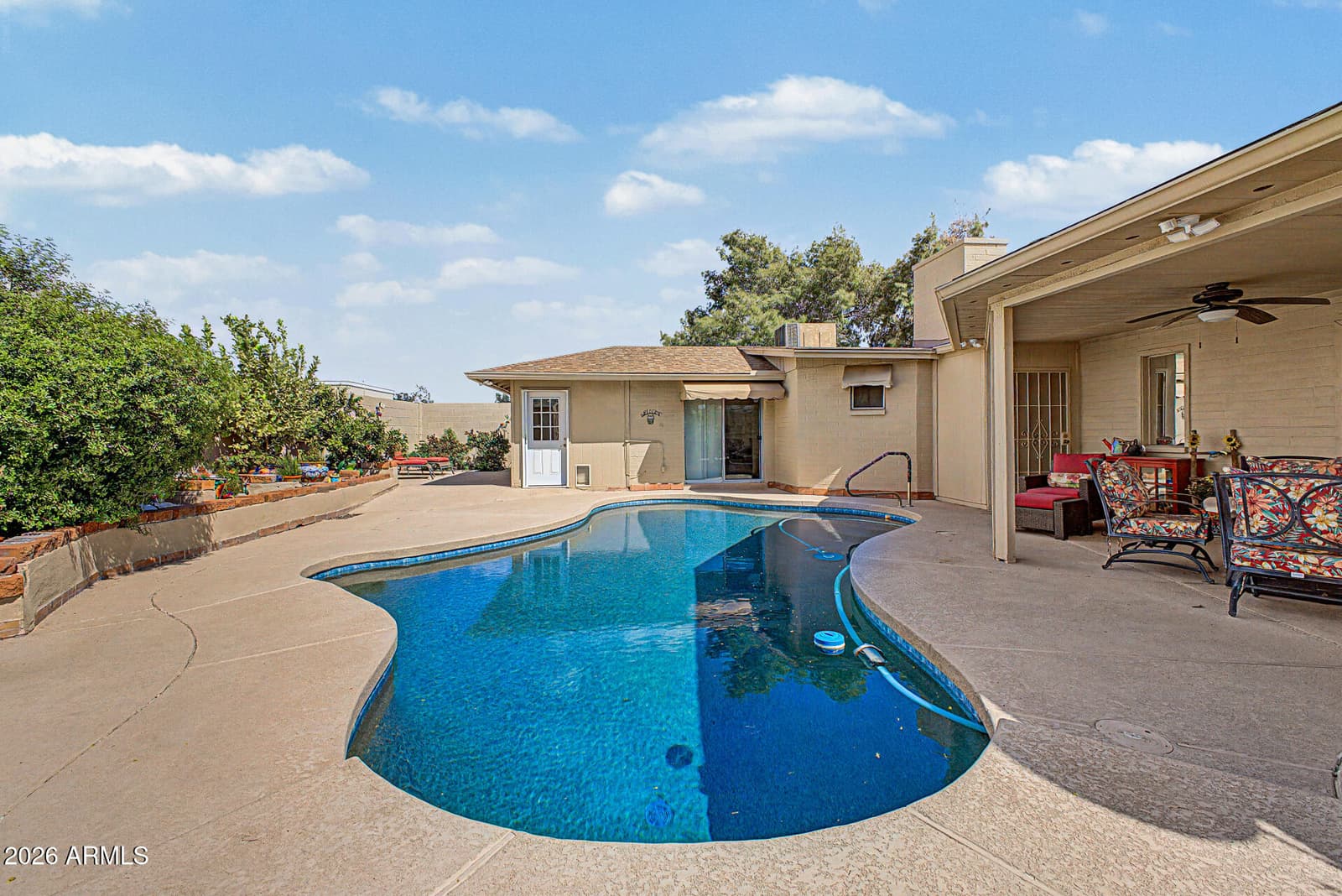4740 E VOLTAIRE Avenue, Phoenix, AZ 85032 — photo 40 of 43