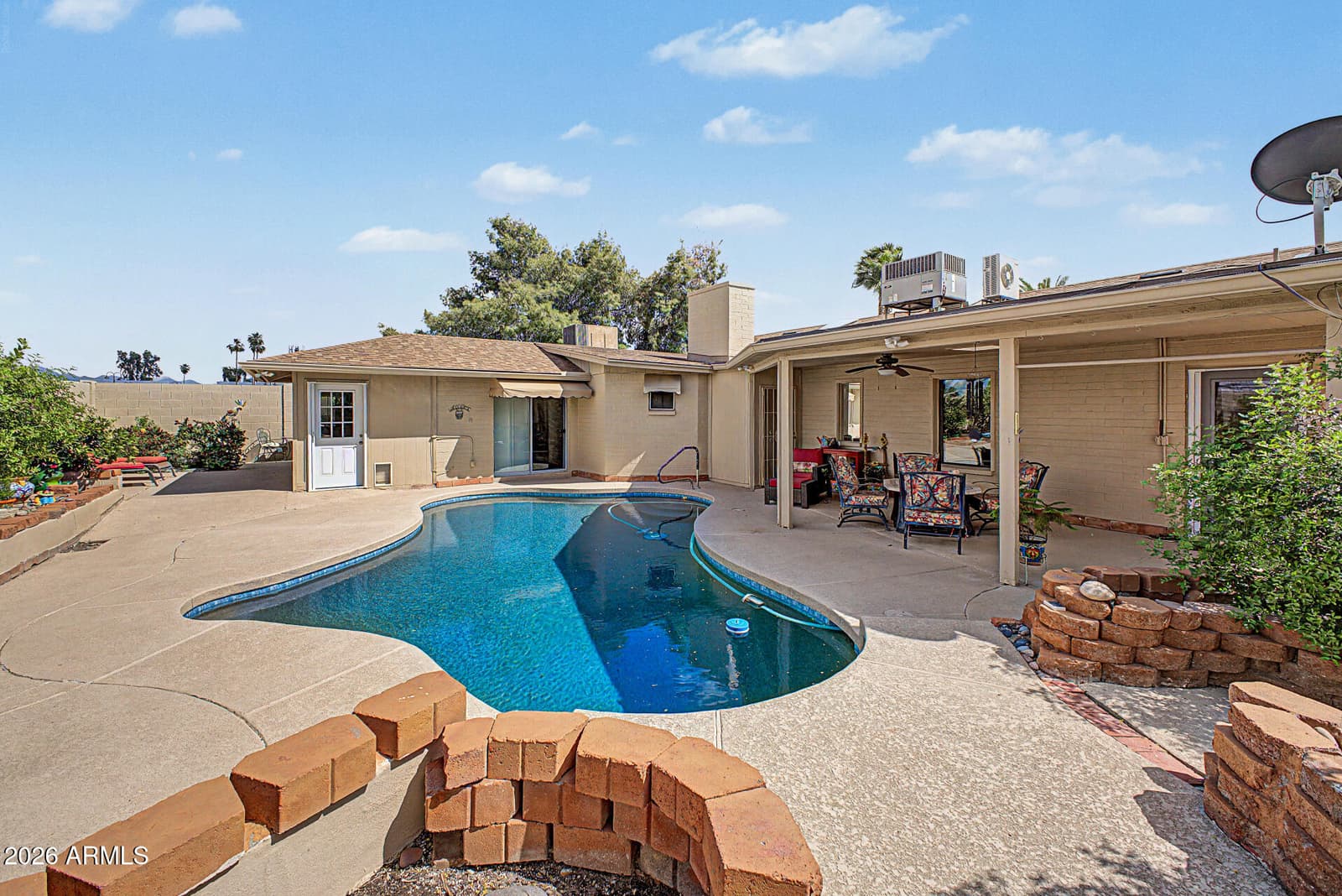 4740 E VOLTAIRE Avenue, Phoenix, AZ 85032 — photo 41 of 43