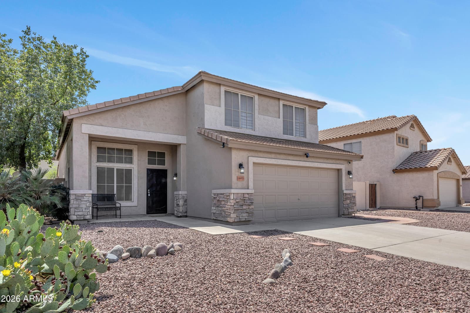 843 W BRUCE Avenue, Gilbert, AZ 85233 — photo 2 of 30