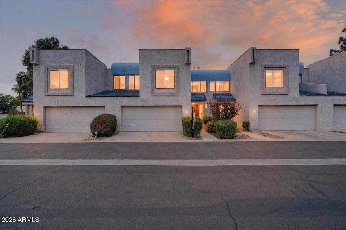 5750 N 10TH Street 5, Phoenix, AZ 85014 — photo 34 of 36