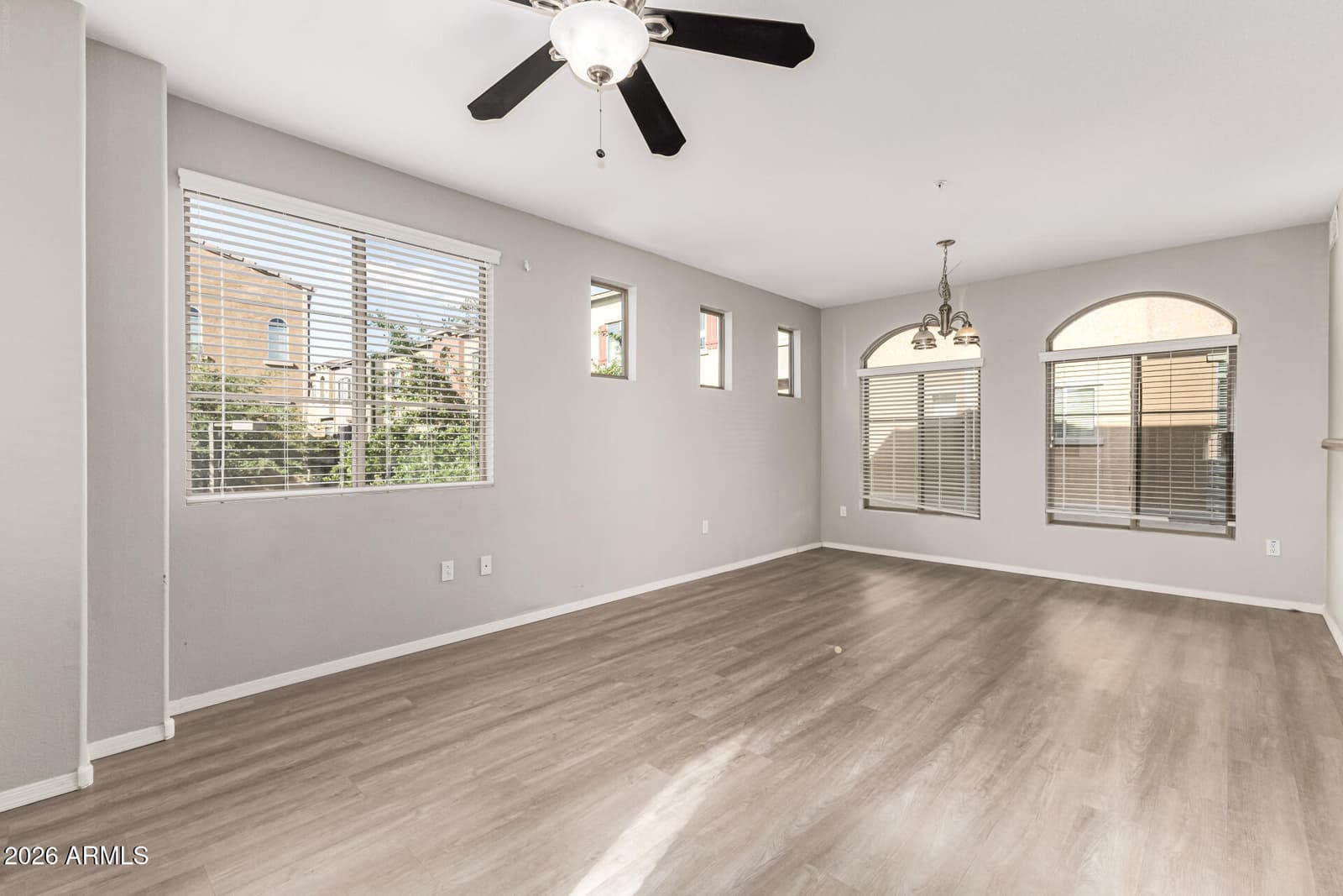 16825 N 14TH Street 51, Phoenix, AZ 85022 — photo 7 of 43