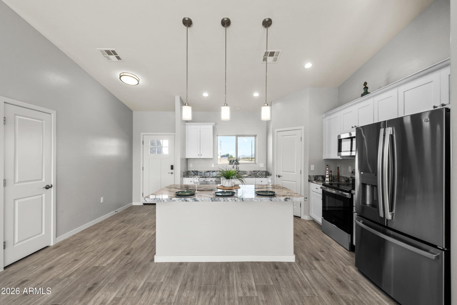 9501 W Kramer Lane, Arizona City, AZ 85123 — photo 9 of 39