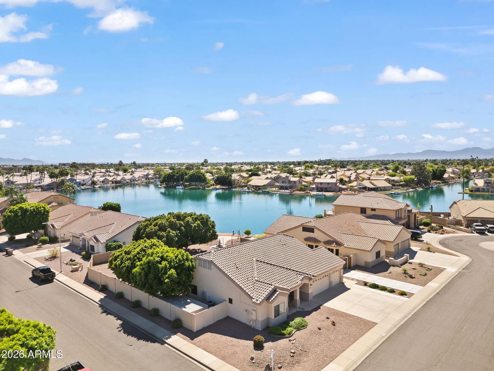 8841 W PORT ROYALE Lane, Peoria, AZ 85381 — photo 3 of 75