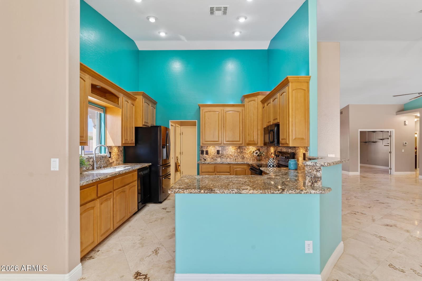 8841 W PORT ROYALE Lane, Peoria, AZ 85381 — photo 28 of 75