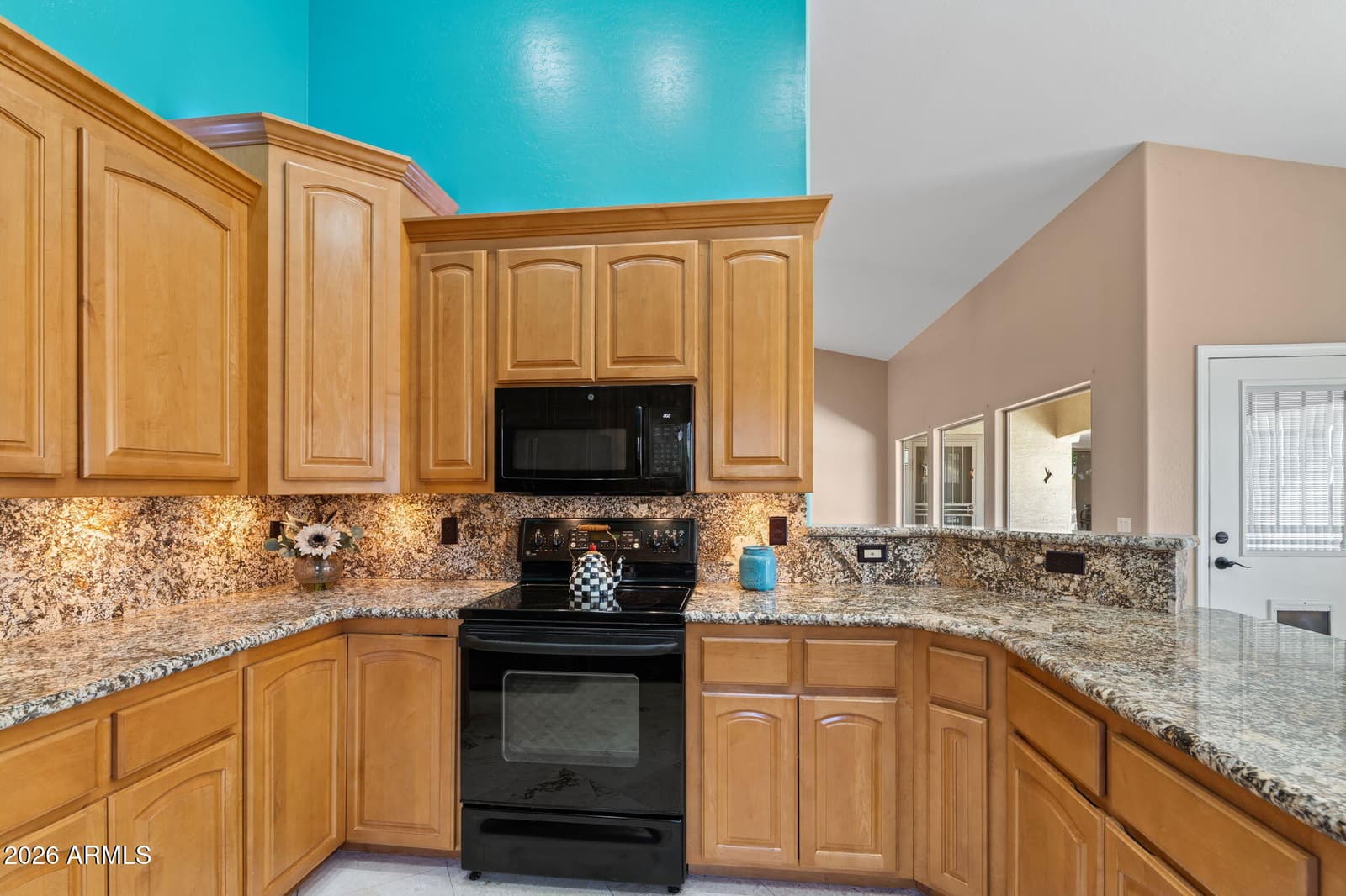 8841 W PORT ROYALE Lane, Peoria, AZ 85381 — photo 31 of 75