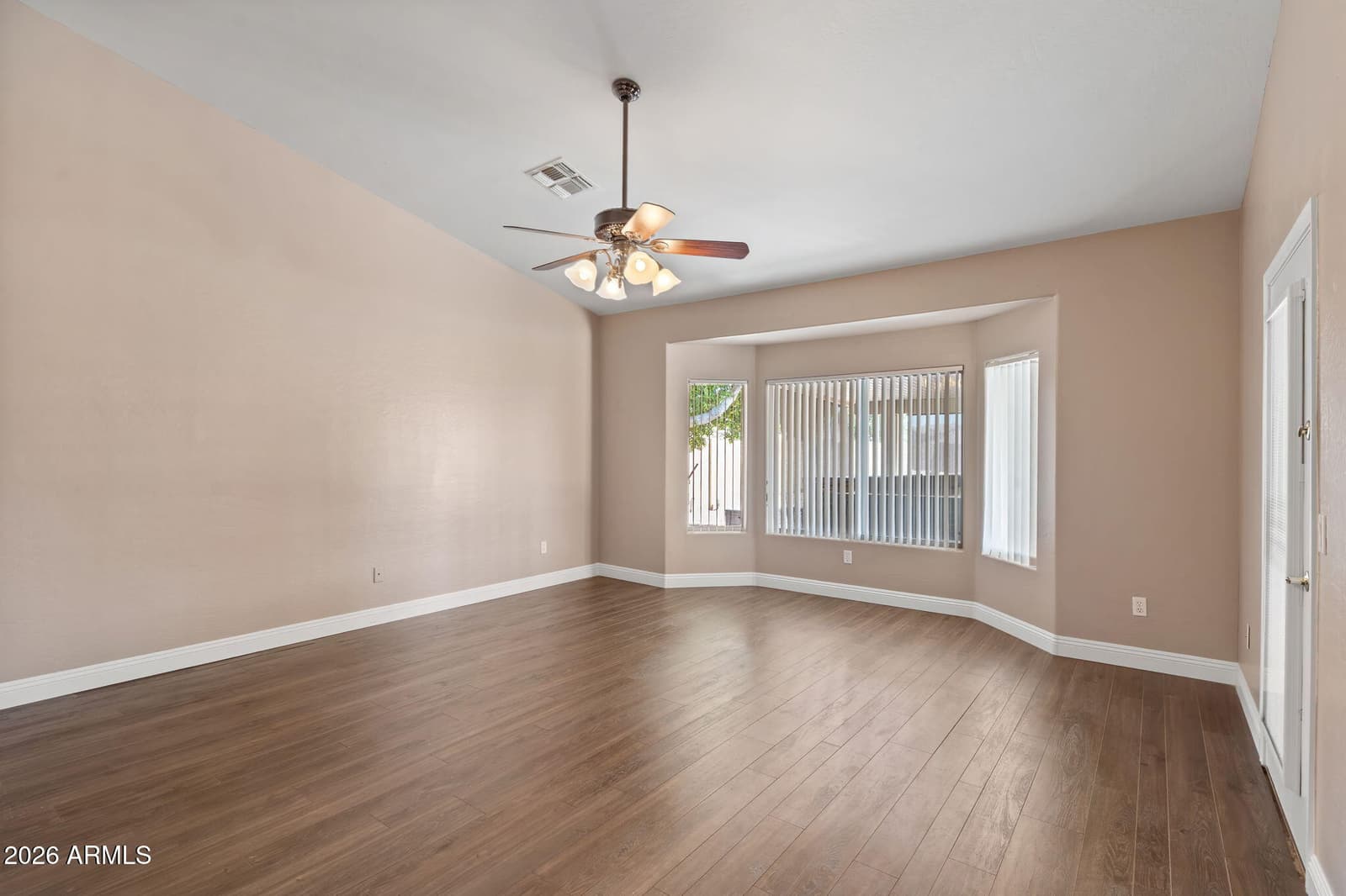 8841 W PORT ROYALE Lane, Peoria, AZ 85381 — photo 37 of 75