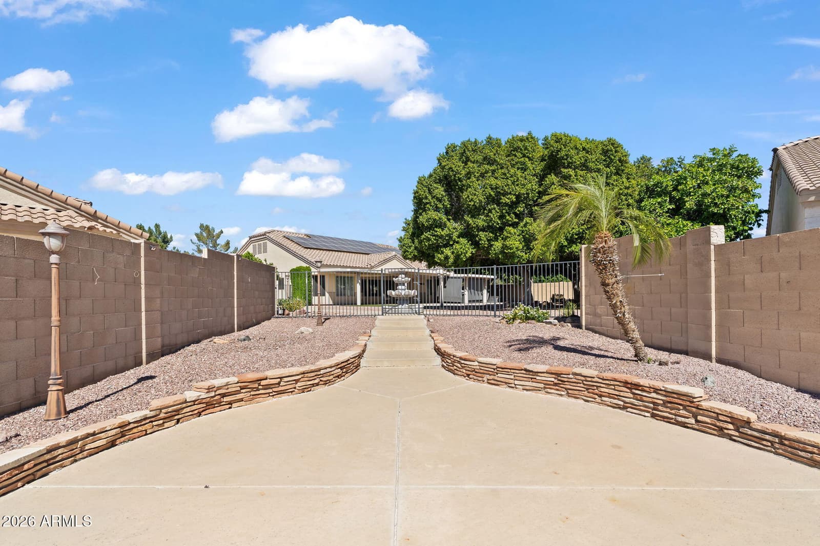 8841 W PORT ROYALE Lane, Peoria, AZ 85381 — photo 68 of 75