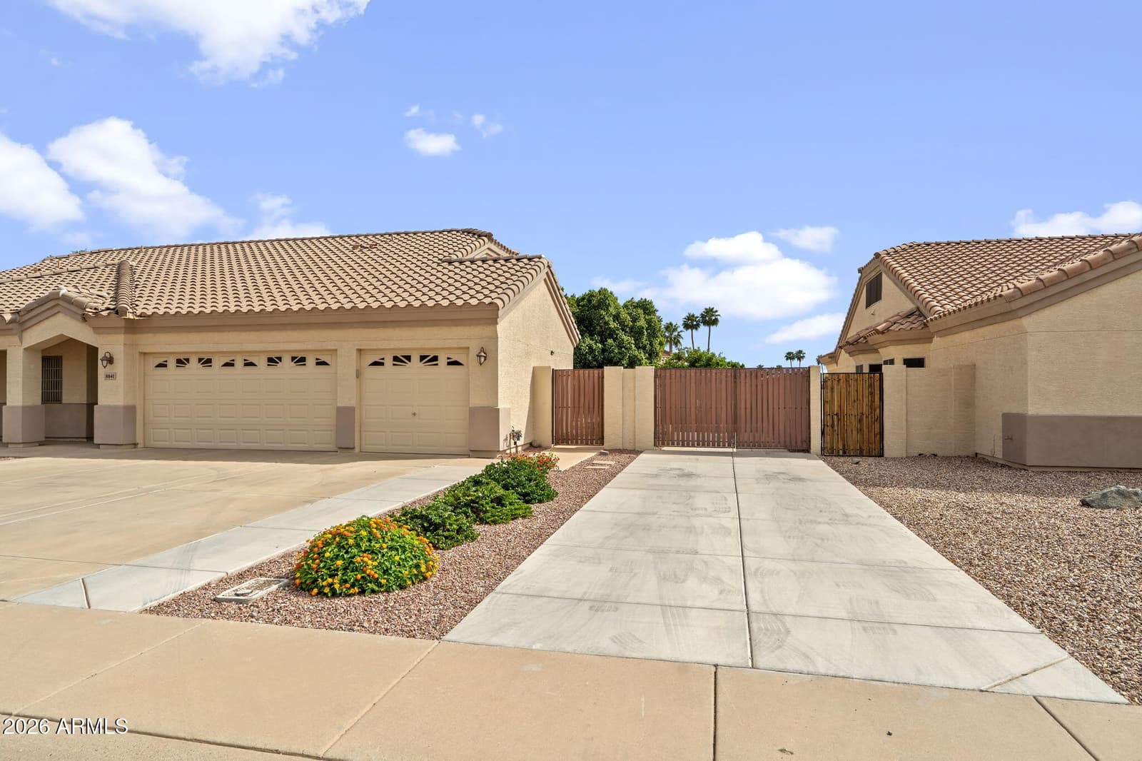 8841 W PORT ROYALE Lane, Peoria, AZ 85381 — photo 2 of 75
