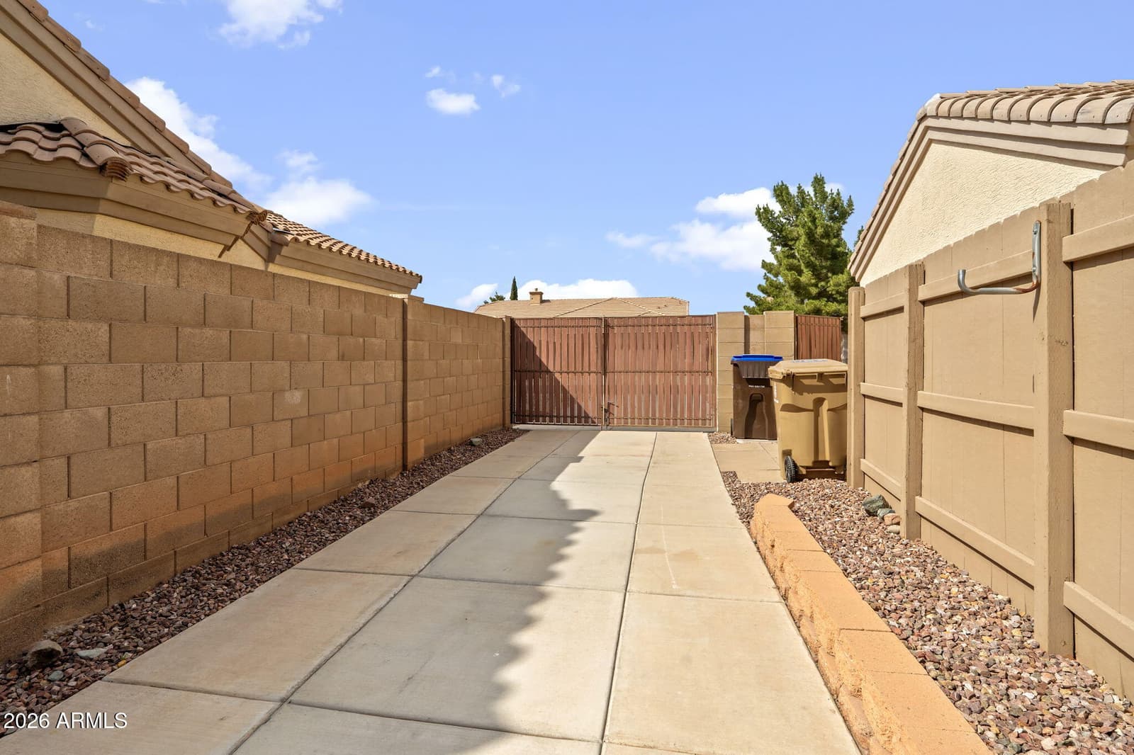8841 W PORT ROYALE Lane, Peoria, AZ 85381 — photo 71 of 75