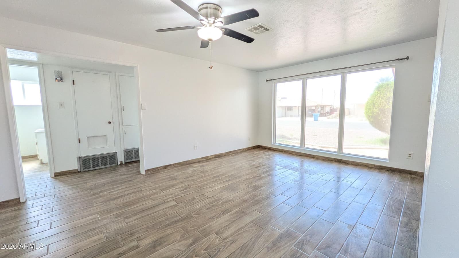 4821 N 32ND Avenue, Phoenix, AZ 85017 — photo 3 of 34