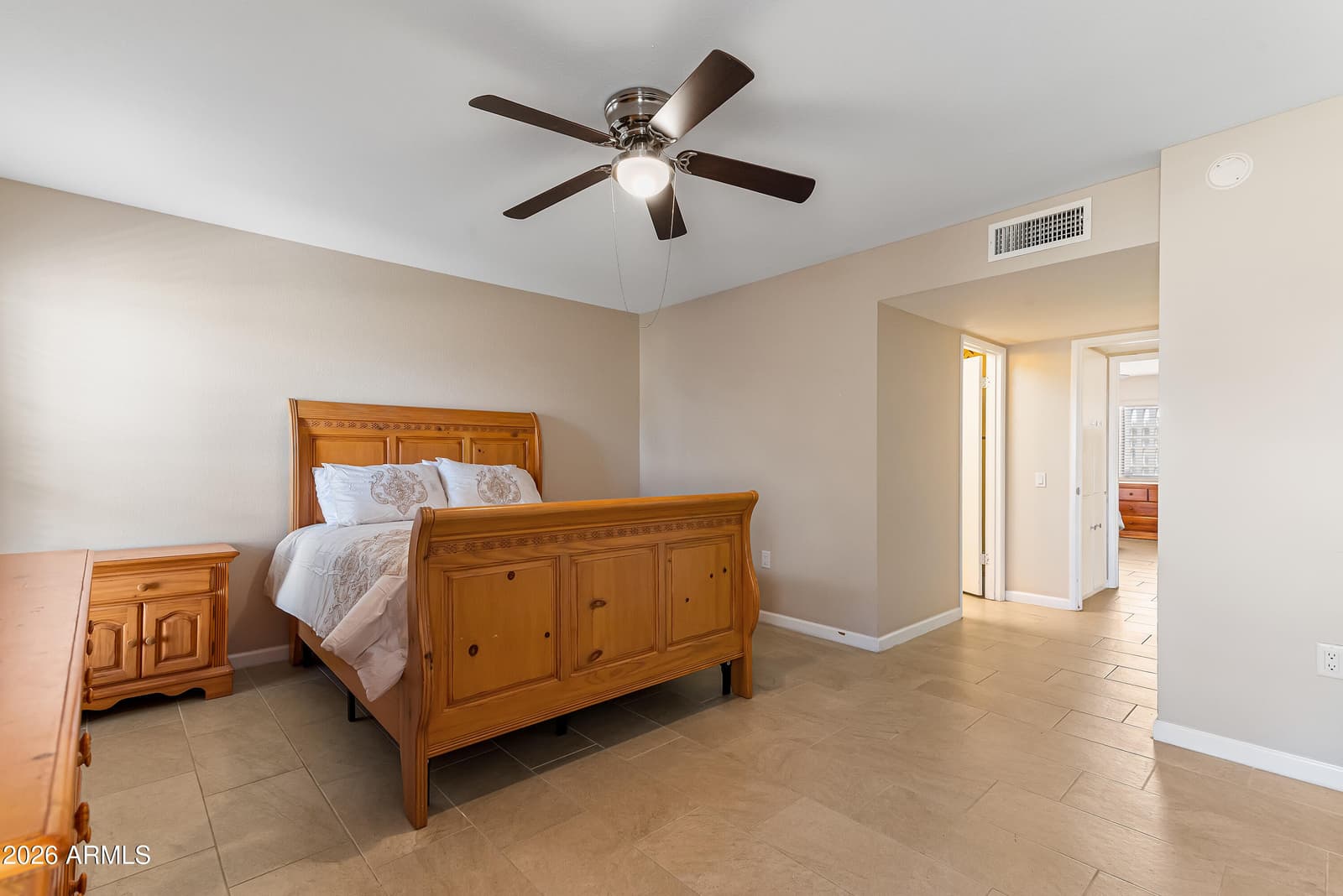 18226 N 104TH Avenue, Sun City, AZ 85373 — photo 6 of 36