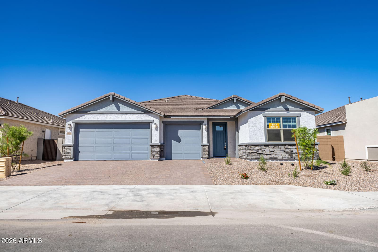 18424 W COCOPAH Street, Goodyear, AZ 85338 — photo 1 of 19